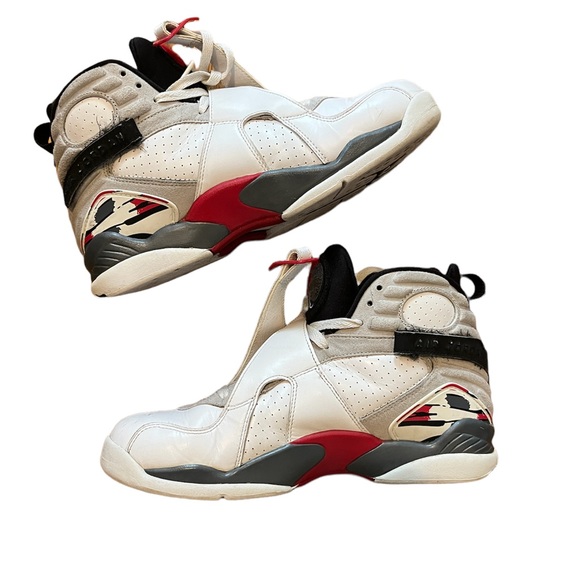 Nike Air Jordan 8 Retro’s “Bugs Bunny” 2013 Size 8.5 M - Picture 2 of 5
